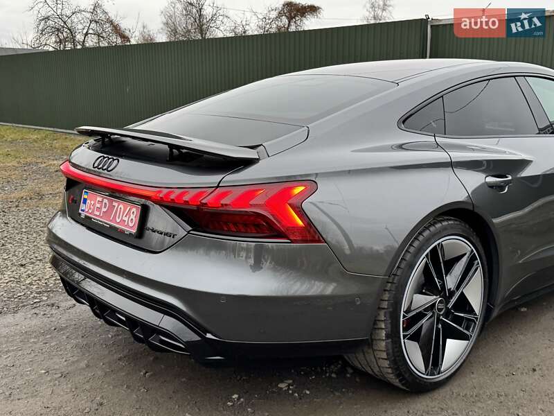 Купе Audi RS e-tron GT 2021 в Києві