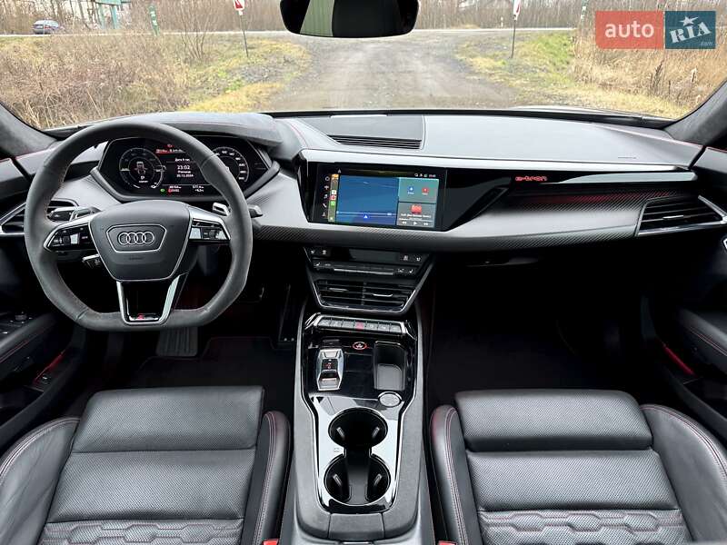 Купе Audi RS e-tron GT 2021 в Києві