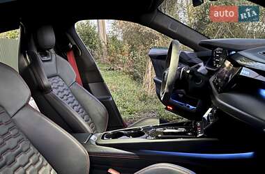 Купе Audi RS e-tron GT 2021 в 