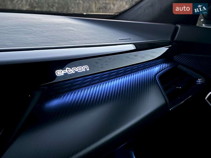 Купе Audi RS e-tron GT 2021 в Києві
