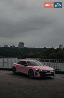Купе Audi RS e-tron GT 2022 в Киеве