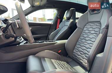 Купе Audi RS e-tron GT 2022 в 