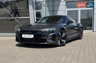 Купе Audi RS e-tron GT 2022 в Черновцах