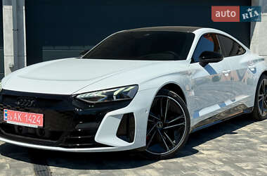 Купе Audi RS e-tron GT 2022 в Киеве