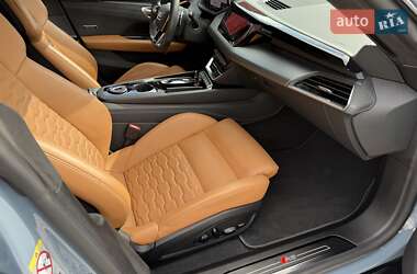 Купе Audi RS e-tron GT 2021 в 
