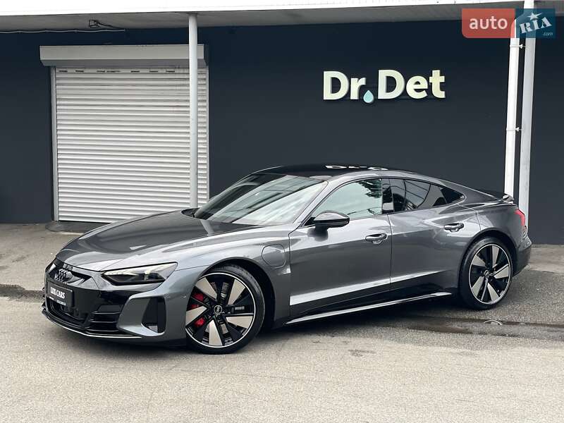Купе Audi RS e-tron GT 2022 в Києві