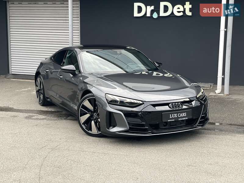 Купе Audi RS e-tron GT 2022 в Києві