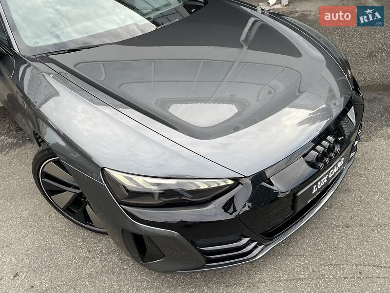 Купе Audi RS e-tron GT 2022 в Києві