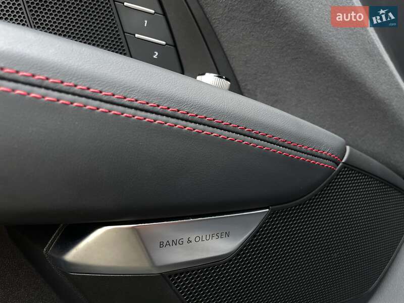 Купе Audi RS e-tron GT 2022 в Києві