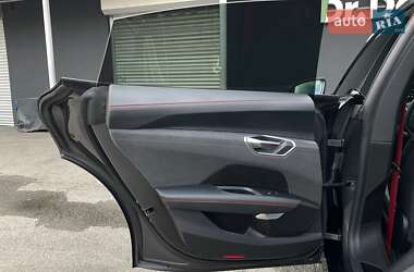 Купе Audi RS e-tron GT 2022 в 