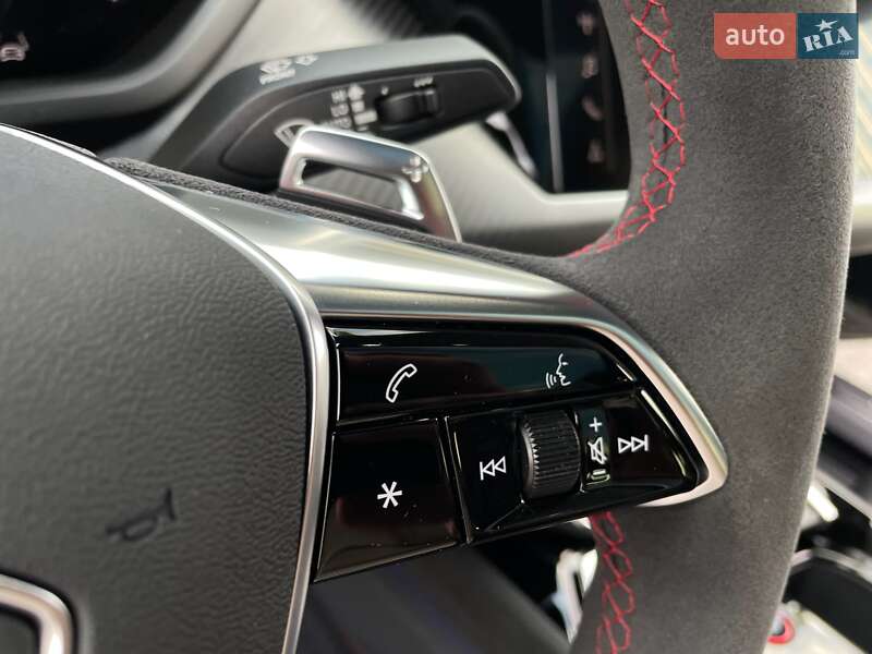 Купе Audi RS e-tron GT 2022 в Києві