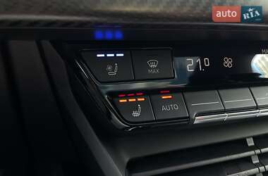 Купе Audi RS e-tron GT 2022 в 