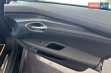 Купе Audi RS e-tron GT 2023 в 
