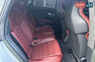 Купе Audi RS e-tron GT 2022 в 