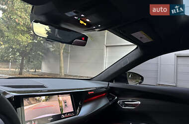 Купе Audi RS e-tron GT 2022 в 