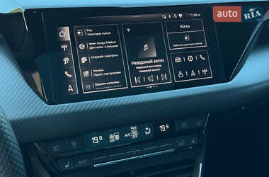 Купе Audi RS e-tron GT 2024 в 