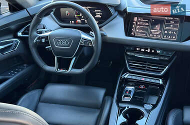 Купе Audi RS e-tron GT 2024 в 