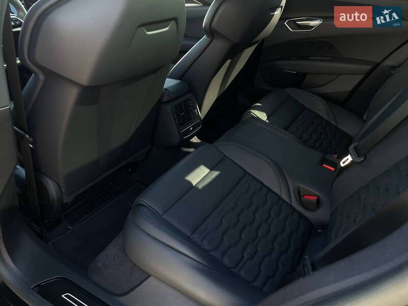 Купе Audi RS e-tron GT 2023 в Миколаєві фото 54 Купе Audi RS e-tron GT 2023 в Миколаєві