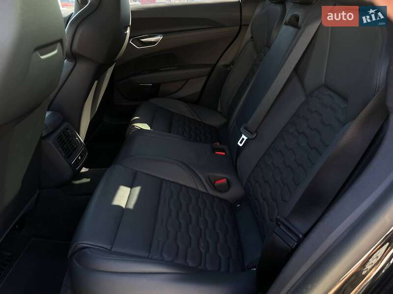 Купе Audi RS e-tron GT 2023 в Миколаєві фото 57 Купе Audi RS e-tron GT 2023 в Миколаєві