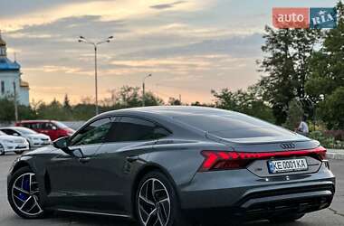 Купе Audi RS e-tron GT 2022 в 