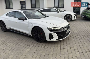 Audi RS e-tron GT 2021