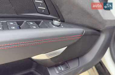 Купе Audi RS e-tron GT 2021 в 