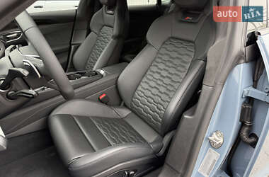 Купе Audi RS e-tron GT 2024 в 