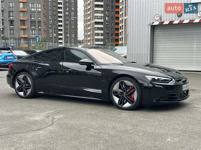 Купе Audi RS e-tron GT 2023 в Киеве