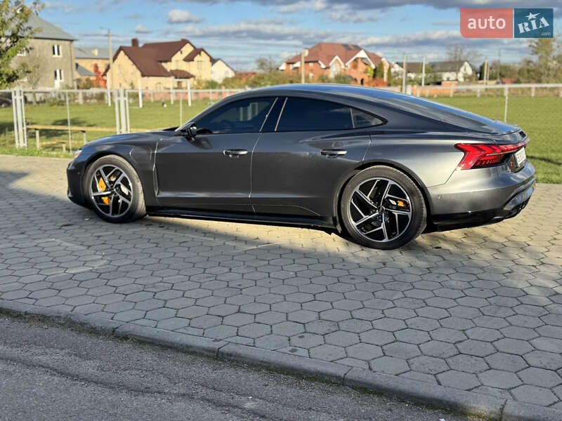 Купе Audi RS e-tron GT 2024 в Тернополе