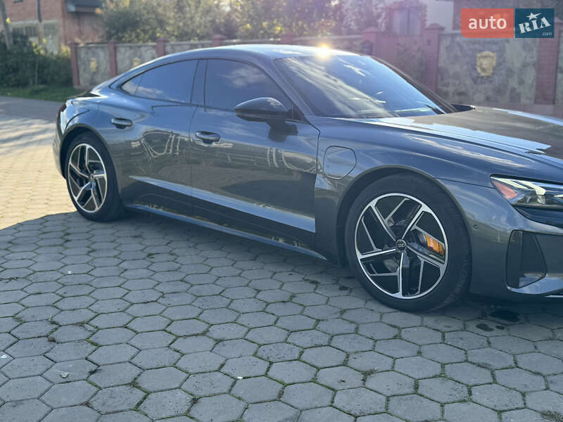 Купе Audi RS e-tron GT 2024 в Тернополе