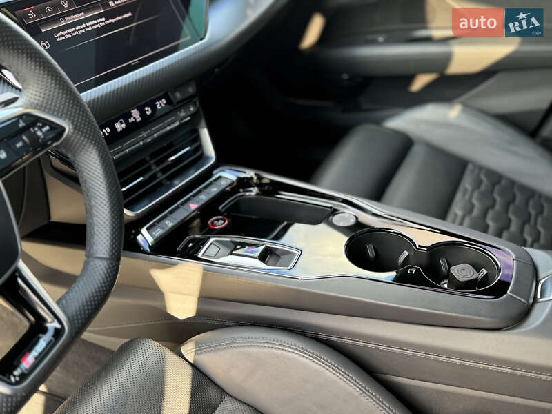 Купе Audi RS e-tron GT 2024 в Тернополе