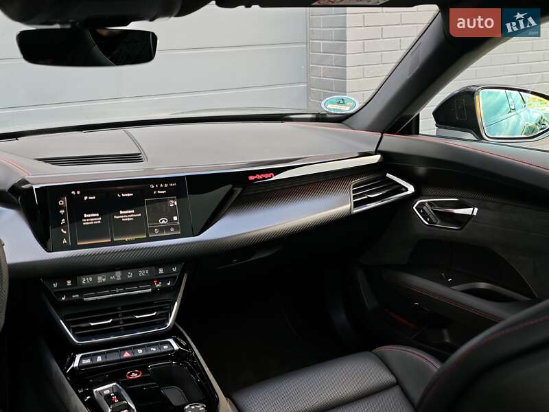 Купе Audi RS e-tron GT 2023 в Луцьку фото 65 Купе Audi RS e-tron GT 2023 в Луцьку