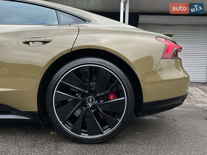 Купе Audi RS e-tron GT 2021 в Киеве фото 34 Купе Audi RS e-tron GT 2021 в Киеве