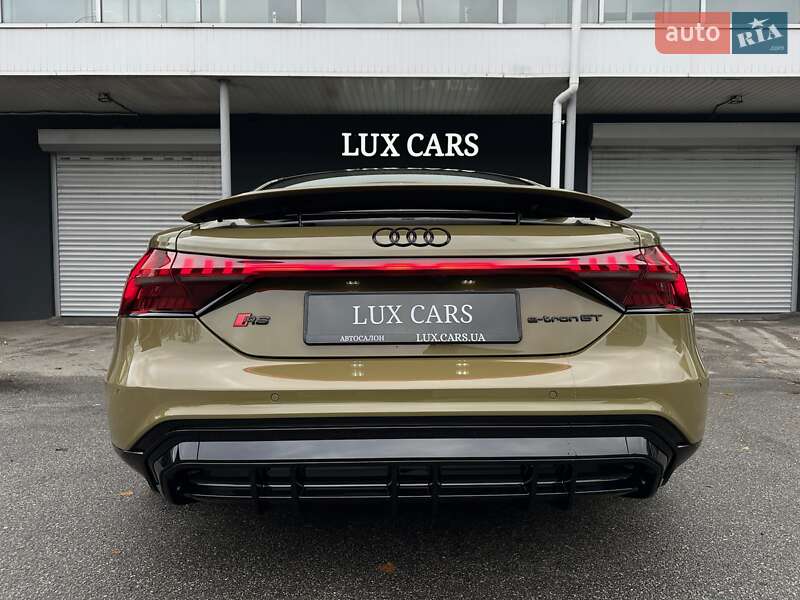 Купе Audi RS e-tron GT 2021 в Киеве фото 38 Купе Audi RS e-tron GT 2021 в Киеве