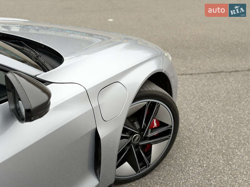Купе Audi RS e-tron GT 2022 в Києві