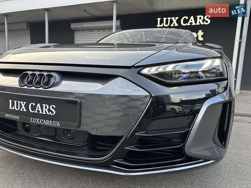 Купе Audi RS e-tron GT 2023 в Киеве