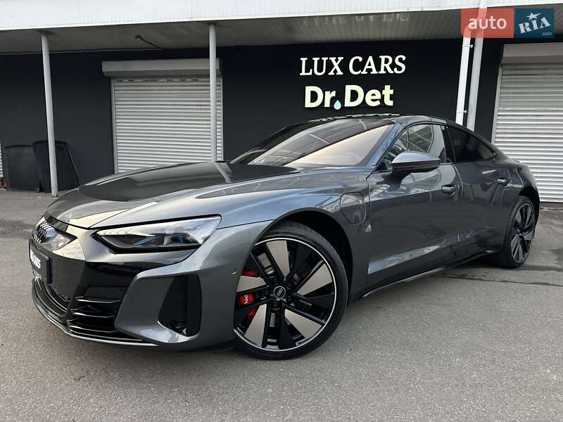 Купе Audi RS e-tron GT 2023 в Киеве