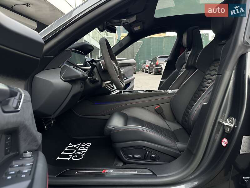 Купе Audi RS e-tron GT 2023 в Киеве