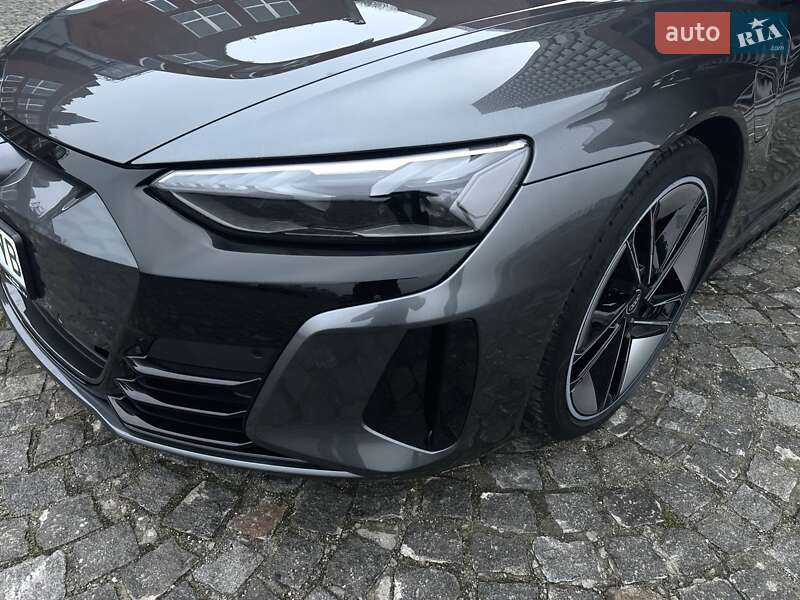 Купе Audi RS e-tron GT 2023 в Днепре