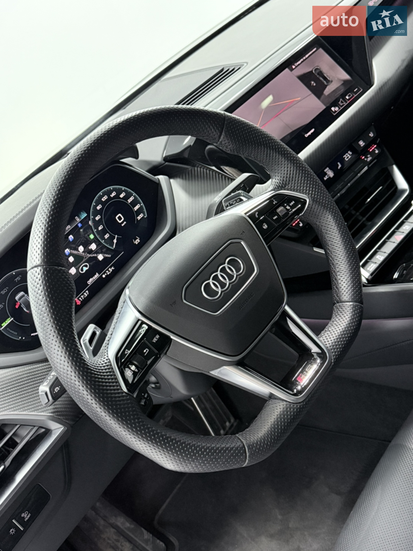 2023 Audi RS e-tron GT - мініатюра 22