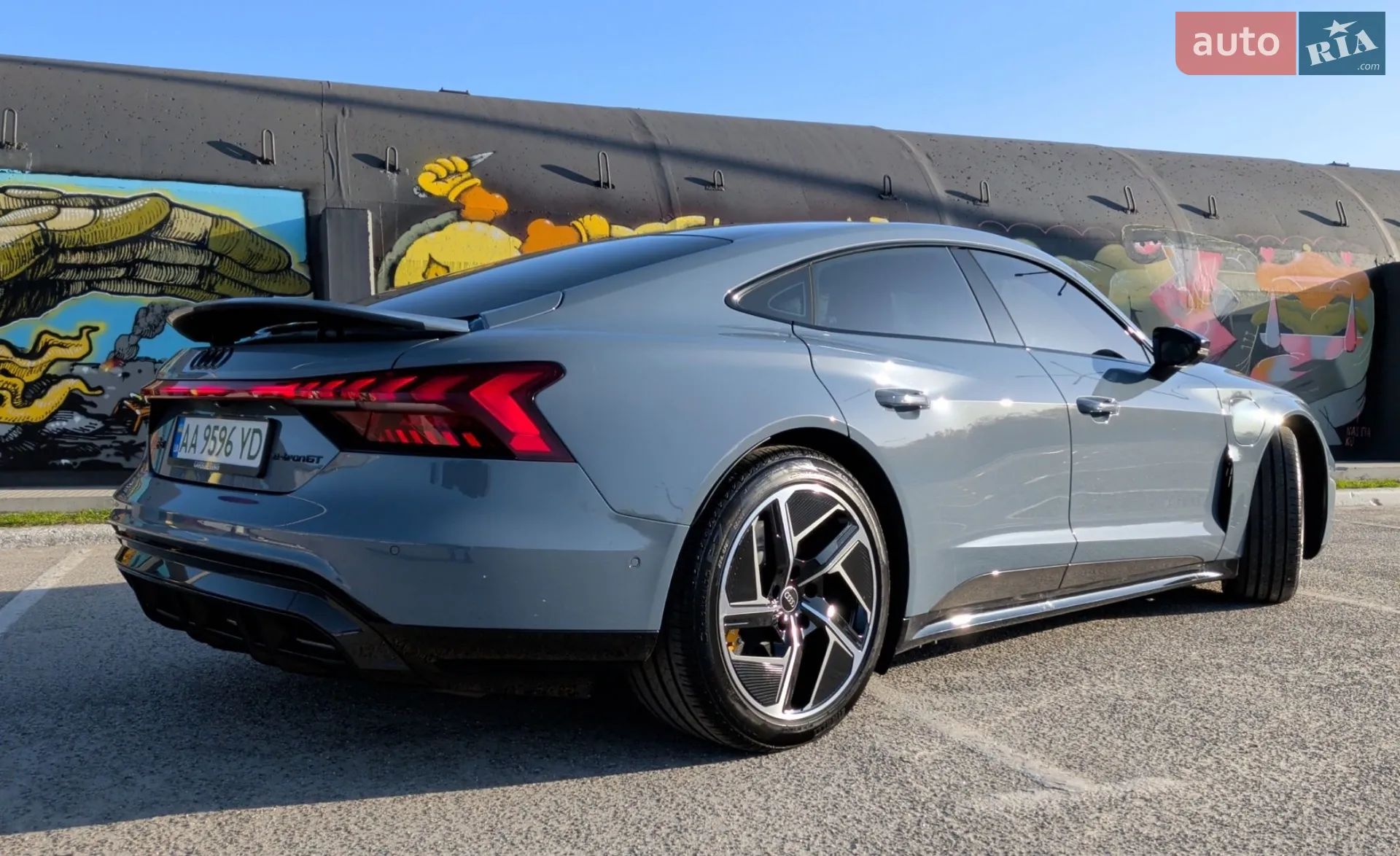 2024 Audi RS e-tron GT - мініатюра 8