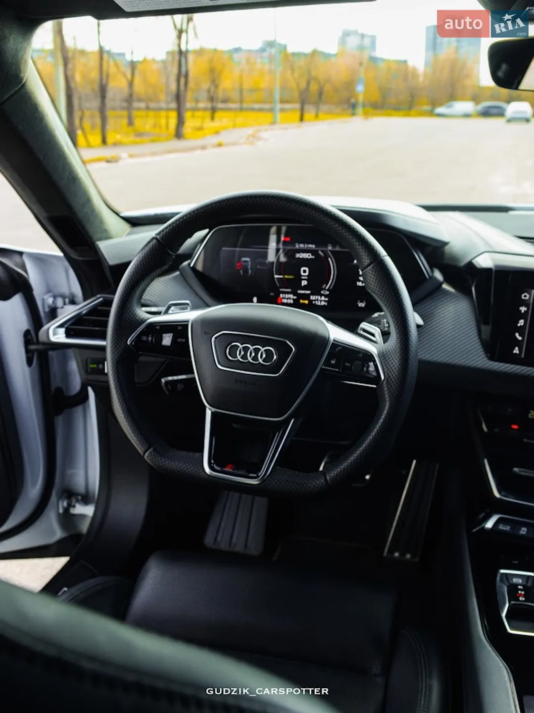 2023 Audi RS e-tron GT - мініатюра 20
