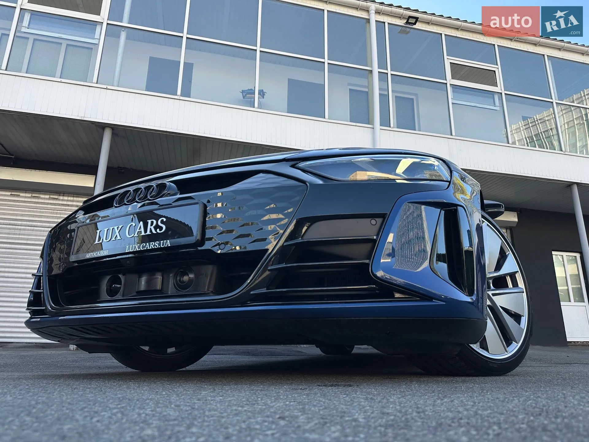 2022 Audi RS e-tron GT - мініатюра 13