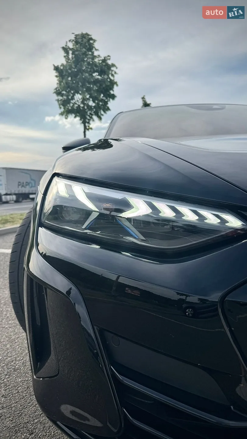 2021 Audi RS e-tron GT - мініатюра 10