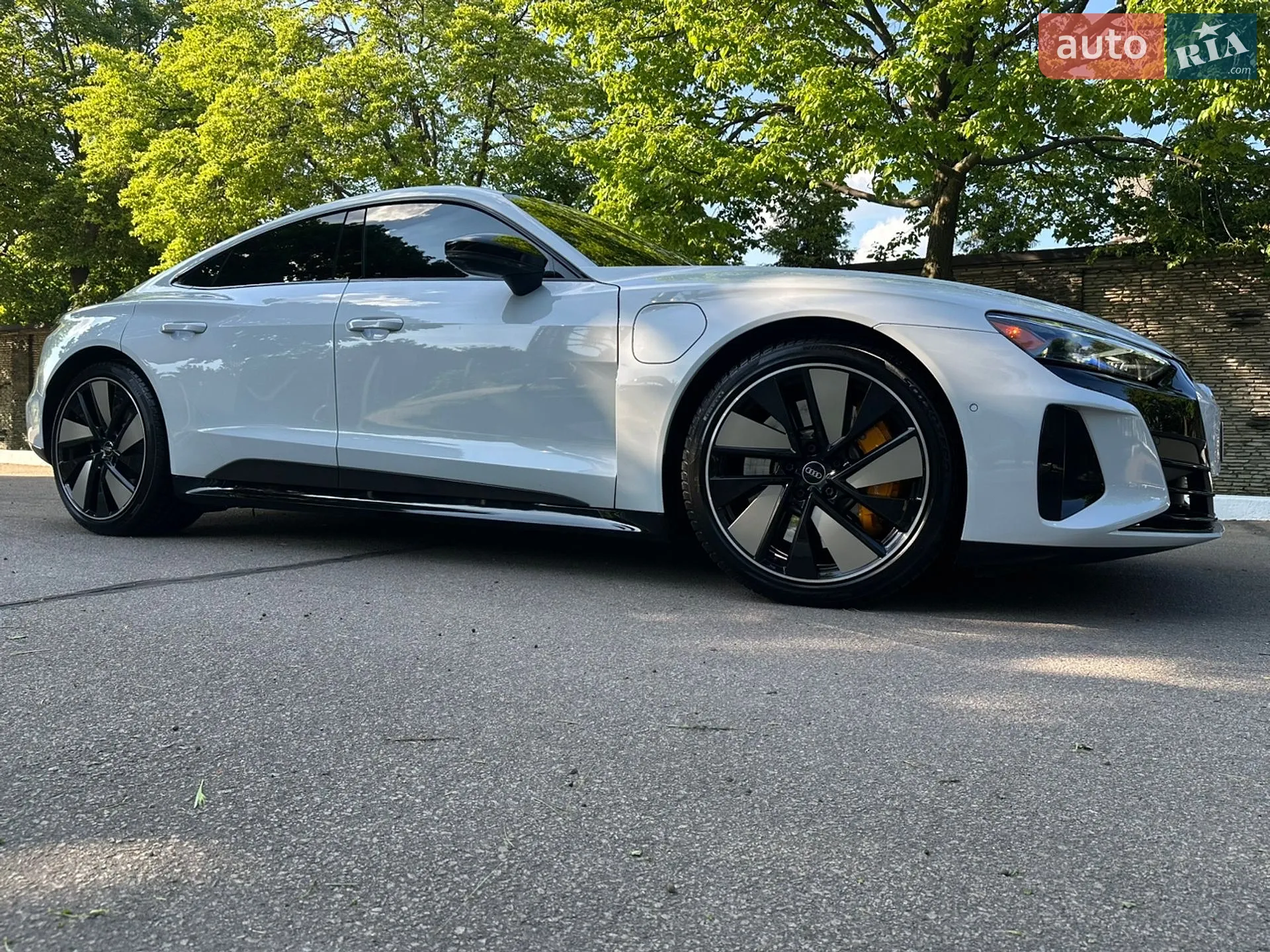 2022 Audi RS e-tron GT - мініатюра 12
