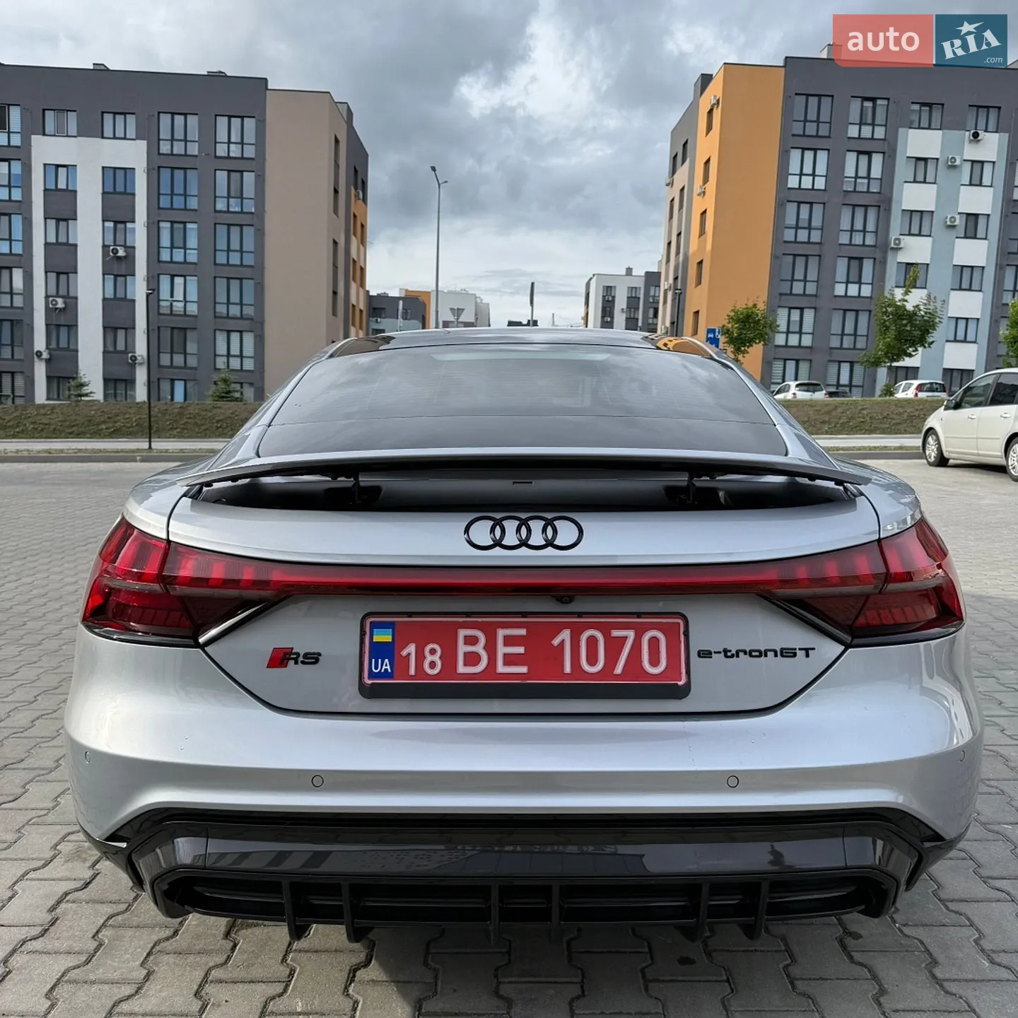 2022 Audi RS e-tron GT - мініатюра 8
