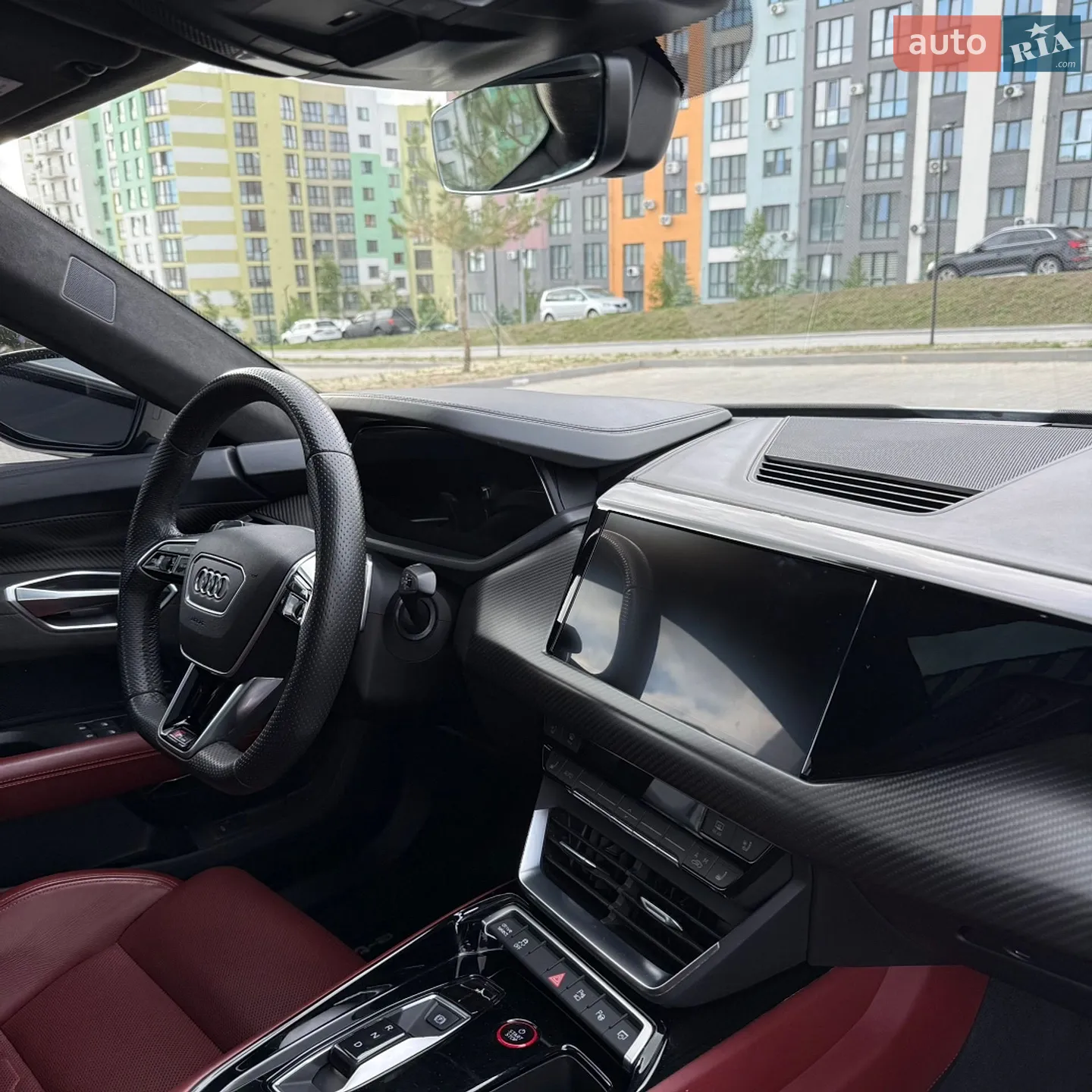 2022 Audi RS e-tron GT - мініатюра 18