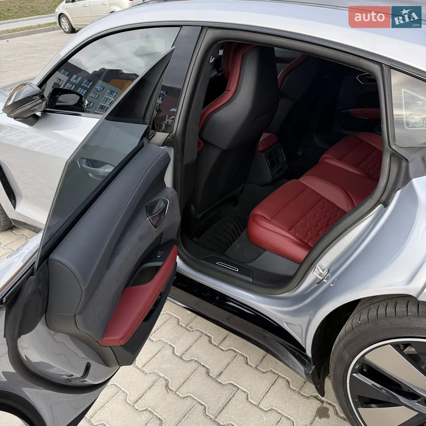 2022 Audi RS e-tron GT - мініатюра 24