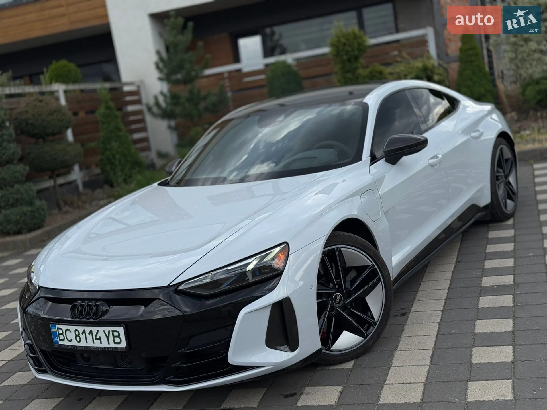 2021 Audi RS e-tron GT - мініатюра 12