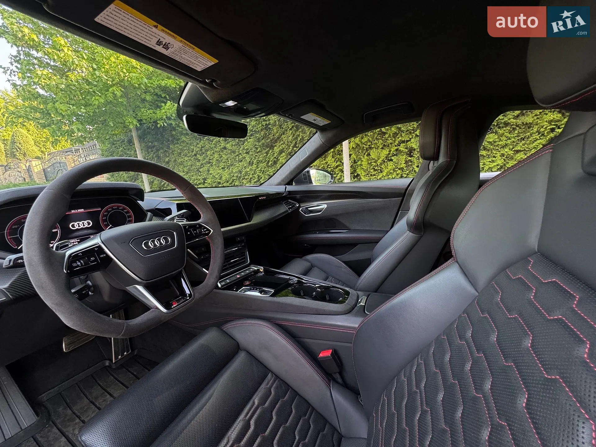 2021 Audi RS e-tron GT - мініатюра 17